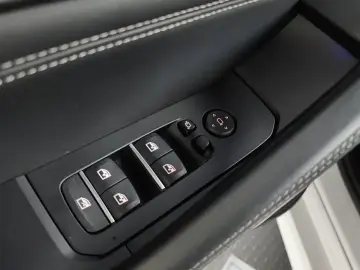 2021 BMW X6 с пробегом 94 203 км
