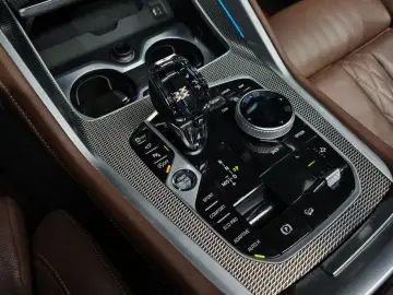 2023 BMW X6 с пробегом 73 075 км