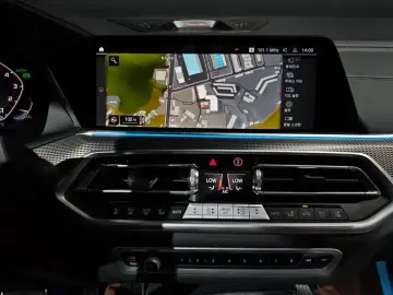 2023 BMW X6 с пробегом 73 075 км