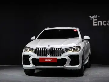 2022 BMW X6 с пробегом 130 989 км