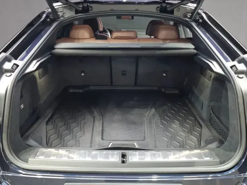 2023 BMW X6 с пробегом 73 075 км