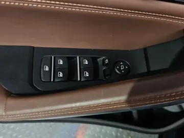 2023 BMW X6 с пробегом 73 075 км