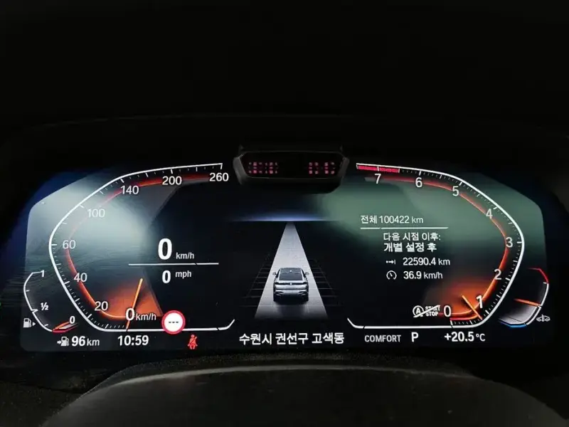 2022 BMW X6 с пробегом 100 422 км