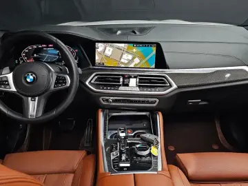 2023 BMW X6 с пробегом 10 694 км