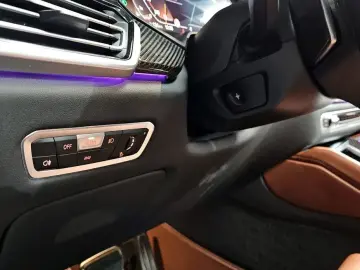 2023 BMW X6 с пробегом 10 694 км