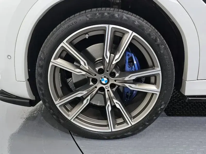 2021 BMW X6 с пробегом 72 986 км