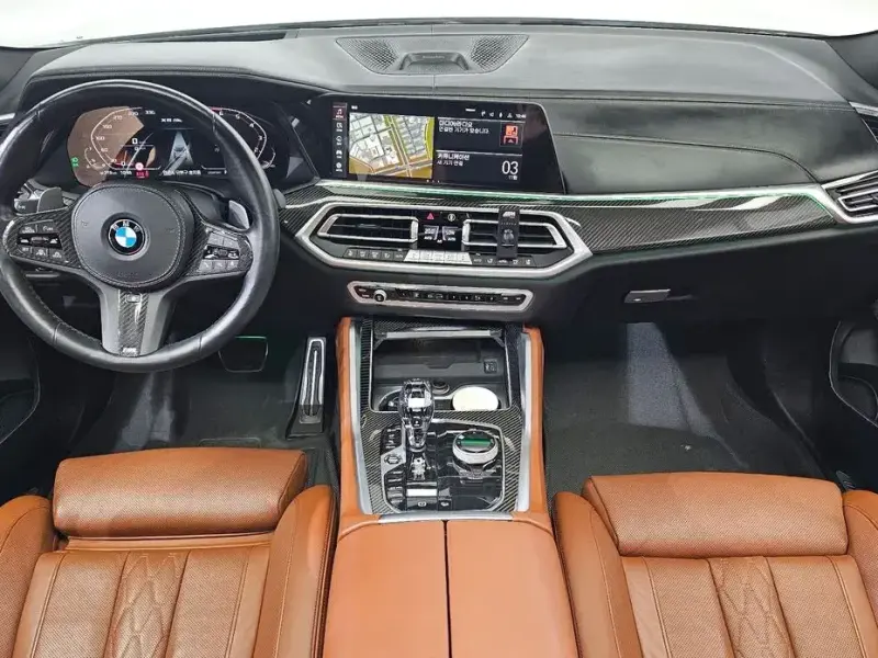 2021 BMW X6 с пробегом 72 986 км