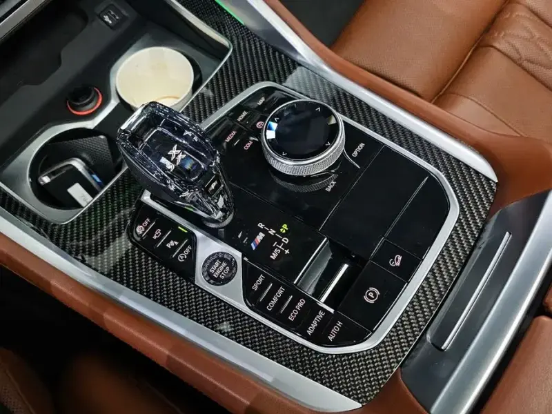 2021 BMW X6 с пробегом 72 986 км