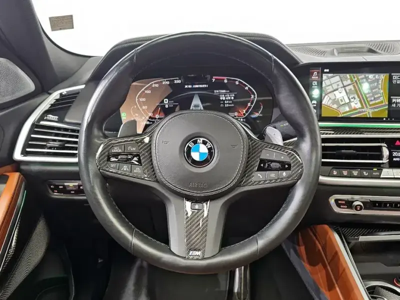 2021 BMW X6 с пробегом 72 986 км