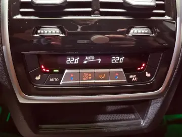 2021 BMW X6 с пробегом 72 986 км