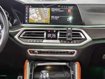 2021 BMW X6 с пробегом 72 986 км