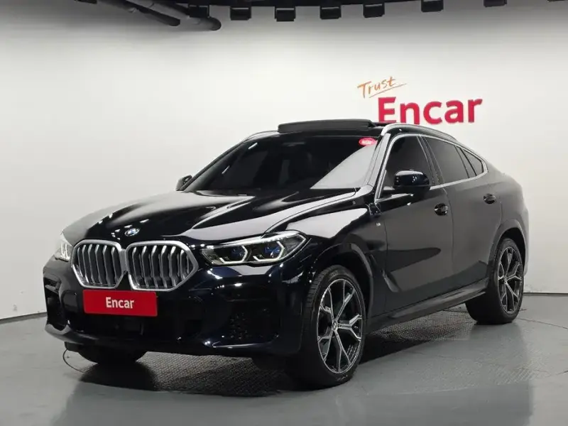 2023 BMW X6 с пробегом 67 346 км
