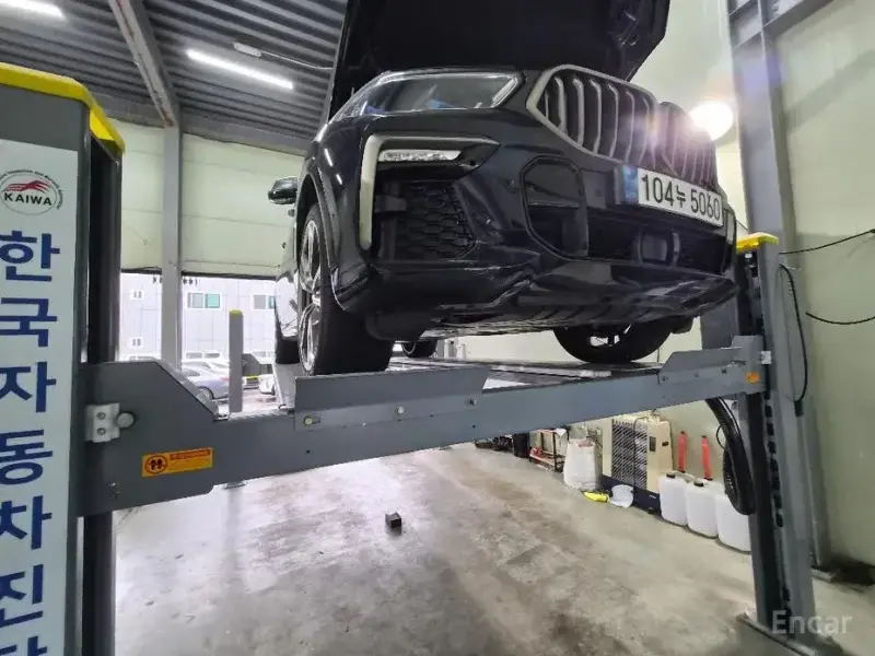 2021 BMW X6 с пробегом 75 219 км