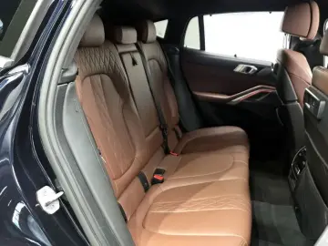 2023 BMW X6 с пробегом 67 346 км