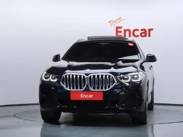 2022 BMW X6 с пробегом 48 048 км