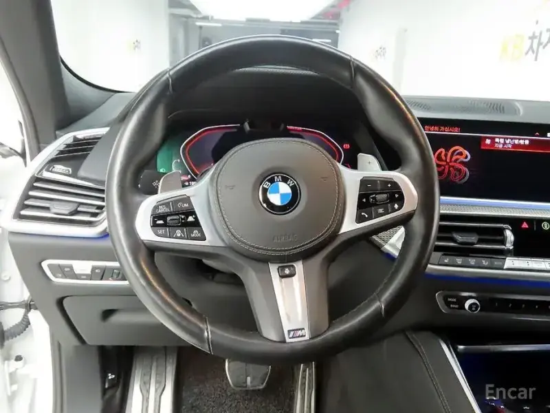 2022 BMW X6 с пробегом 74 465 км