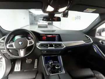 2022 BMW X6 с пробегом 74 465 км