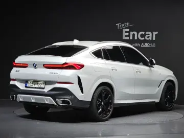 2023 BMW X6 с пробегом 24 748 км