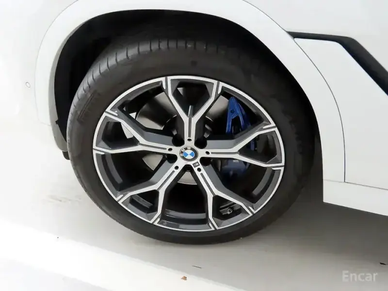 2022 BMW X6 с пробегом 74 465 км