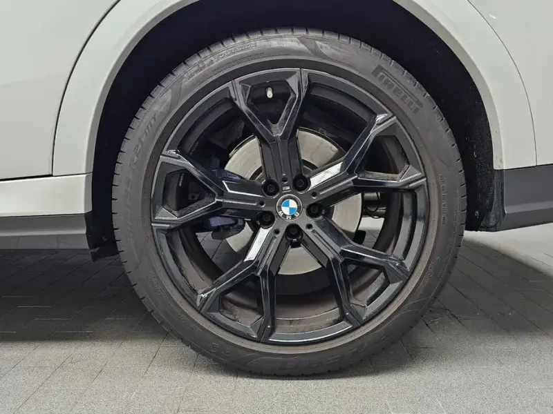 2023 BMW X6 с пробегом 24 748 км