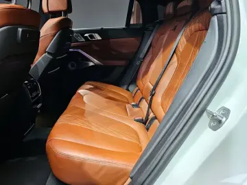 2023 BMW X6 с пробегом 31 124 км