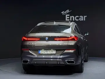 2021 BMW X6 с пробегом 88 280 км