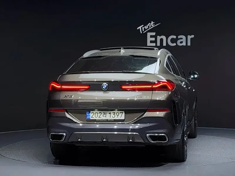 2021 BMW X6 с пробегом 88 280 км