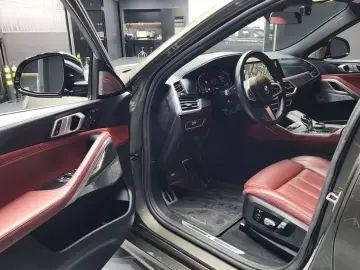 2021 BMW X6 с пробегом 88 280 км