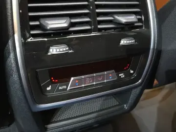 2023 BMW X6 с пробегом 40 501 км