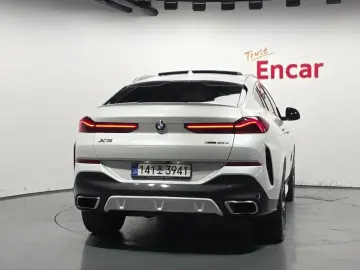 2021 BMW X6 с пробегом 48 657 км