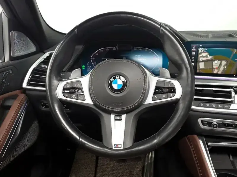 2021 BMW X6 с пробегом 48 657 км