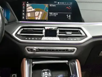 2021 BMW X6 с пробегом 48 657 км