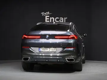2022 BMW X6 с пробегом 86 793 км