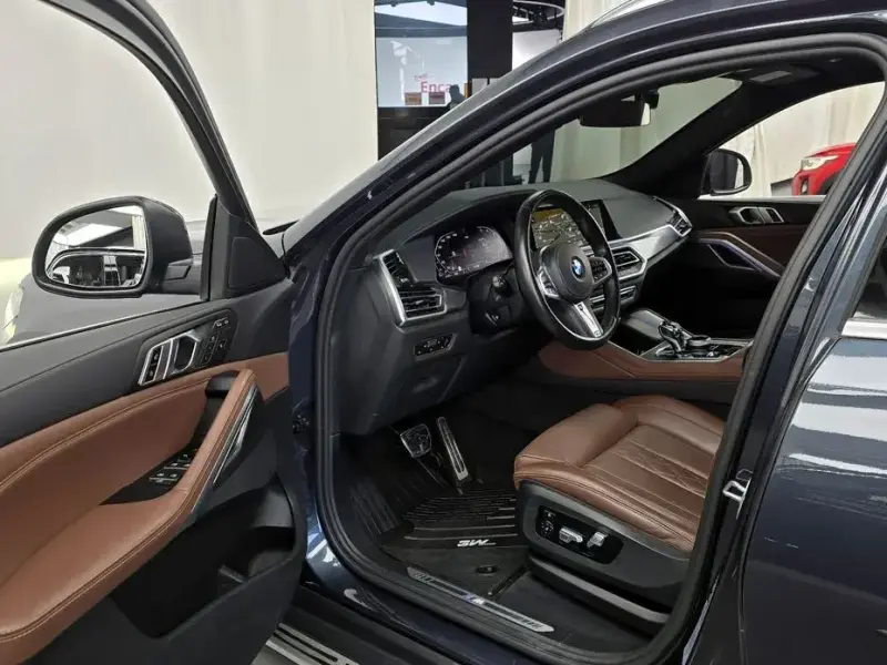 2022 BMW X6 с пробегом 86 793 км