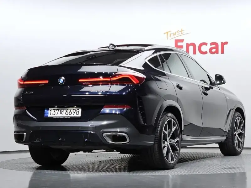 2023 BMW X6 с пробегом 36 948 км