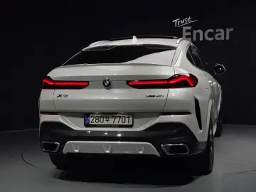 2023 BMW X6 с пробегом 45 328 км