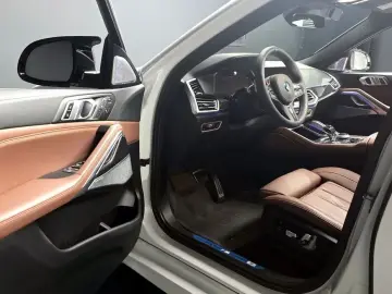 2023 BMW X6 с пробегом 25 004 км