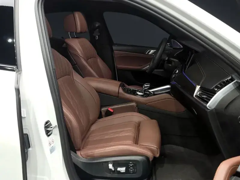 2023 BMW X6 с пробегом 25 004 км