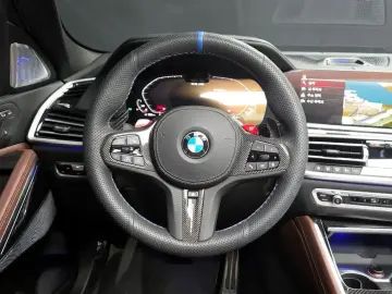 2023 BMW X6 с пробегом 25 004 км