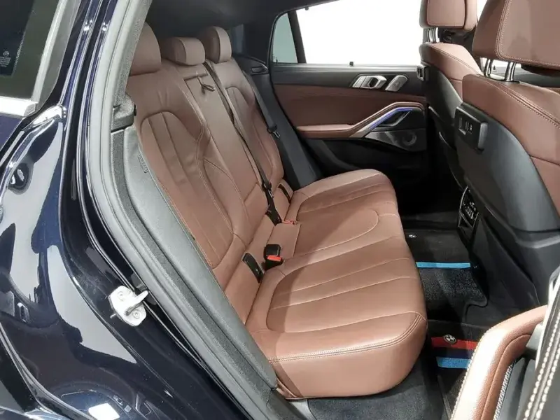 2021 BMW X6 с пробегом 76 059 км