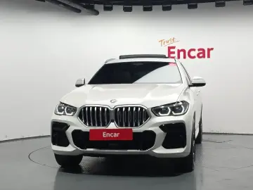 2023 BMW X6 с пробегом 12 307 км