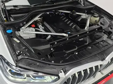 2023 BMW X6 с пробегом 20 584 км