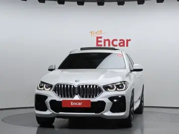 2022 BMW X6 с пробегом 66 425 км
