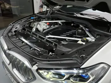 2022 BMW X6 с пробегом 66 425 км