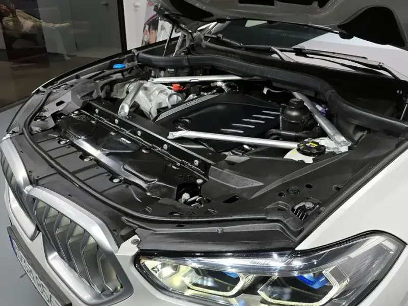 2022 BMW X6 с пробегом 66 425 км