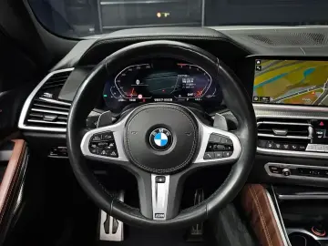 2022 BMW X6 с пробегом 77 128 км