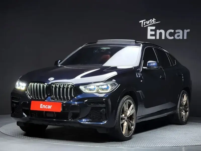 2023 BMW X6 с пробегом 35 704 км