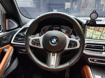 2023 BMW X6 с пробегом 35 704 км