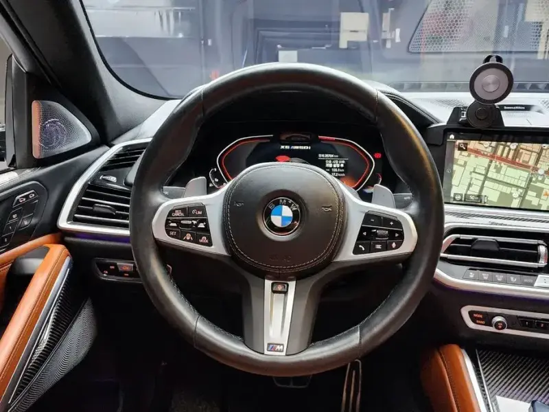 2023 BMW X6 с пробегом 35 704 км