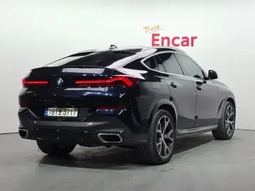 2021 BMW X6 с пробегом 82 593 км
